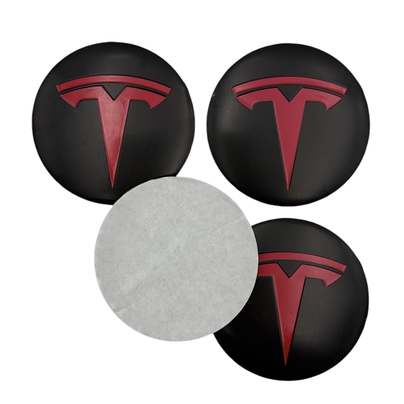 TESLA%20MAT%20SİYAH%20KIRMIZI%20JANT%20KAPAĞI%20LOGO%20ETİKET%20SETİ